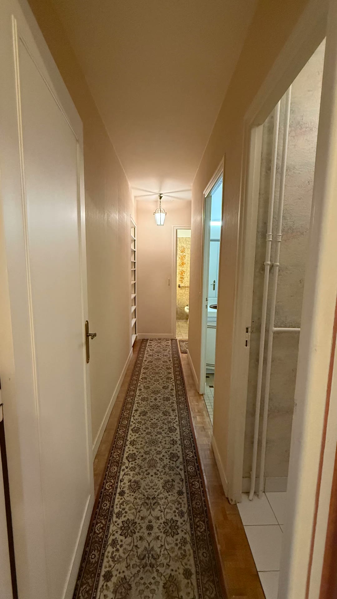 Ville-d'Avray — couloir avant travaux