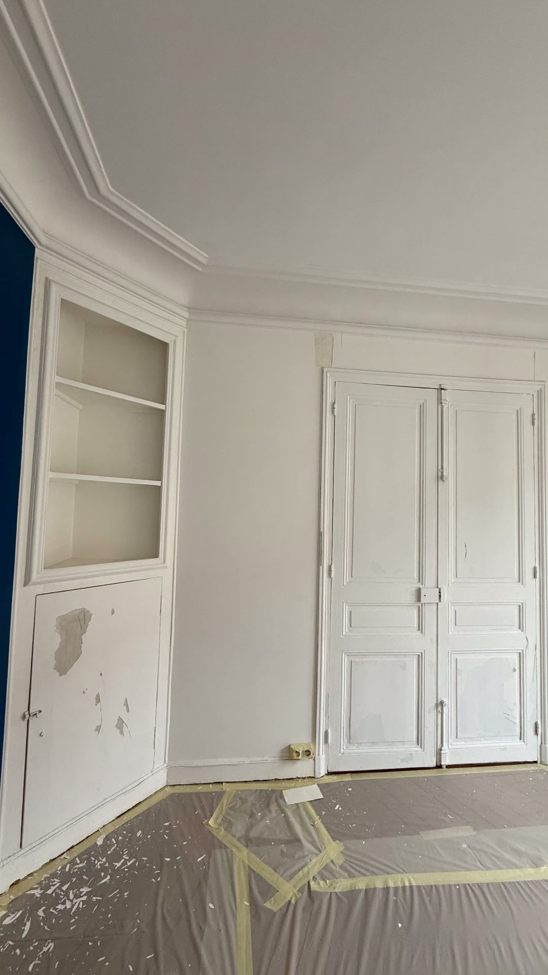 Levallois-Perret — armoire et portes pendant les travaux
