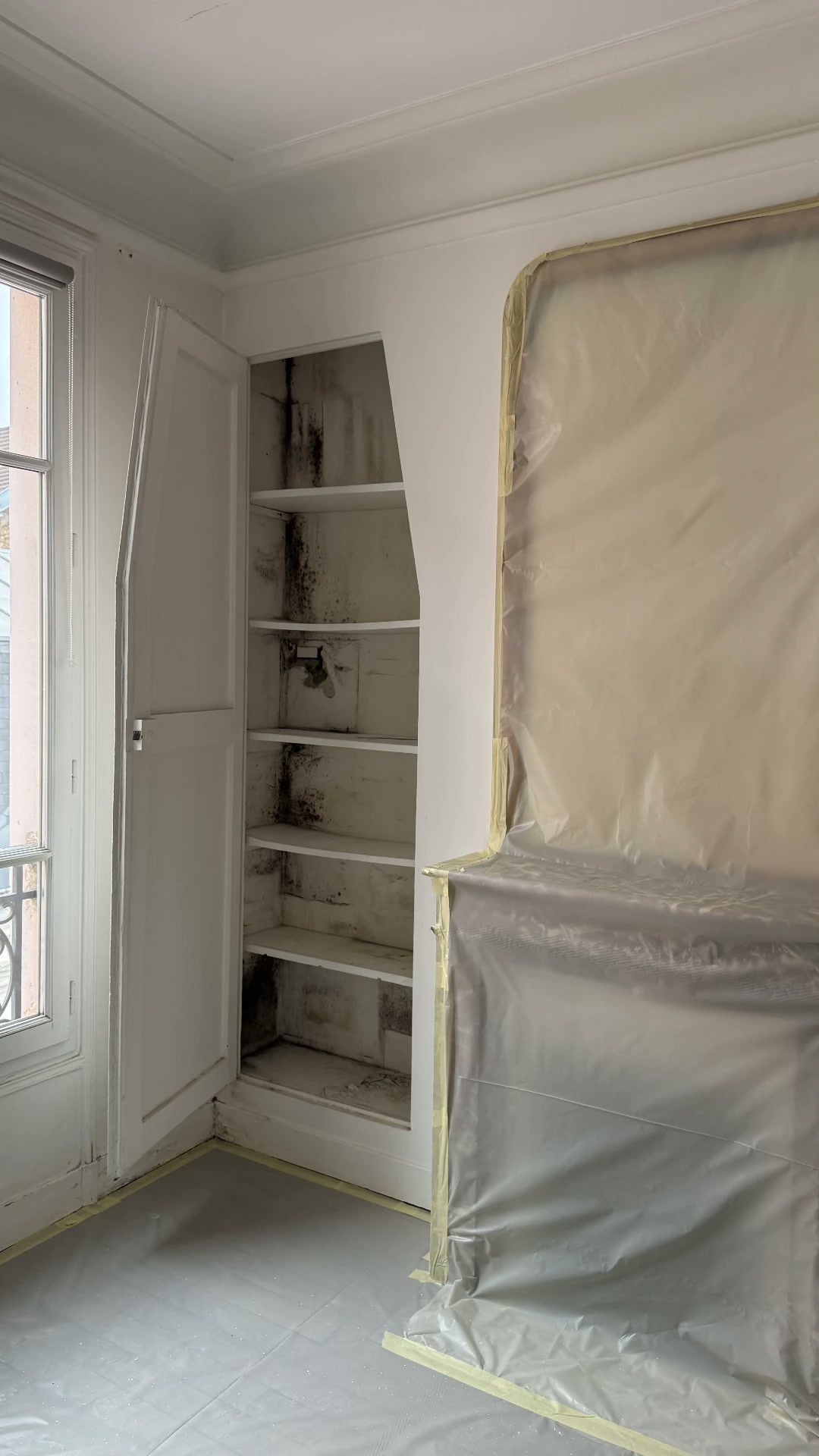 Levallois-Perret — cheminée pendant les travaux